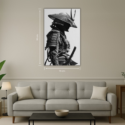 silhouette d’un samouraï avec katana en pose statique