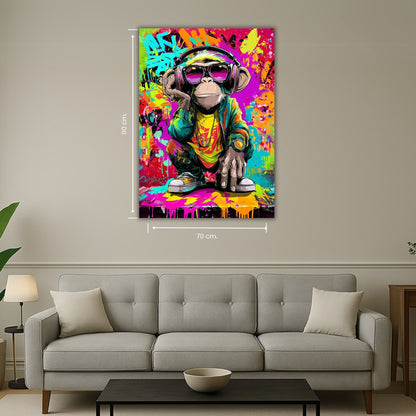 image d’un singe dj posant sur un fond graffiti